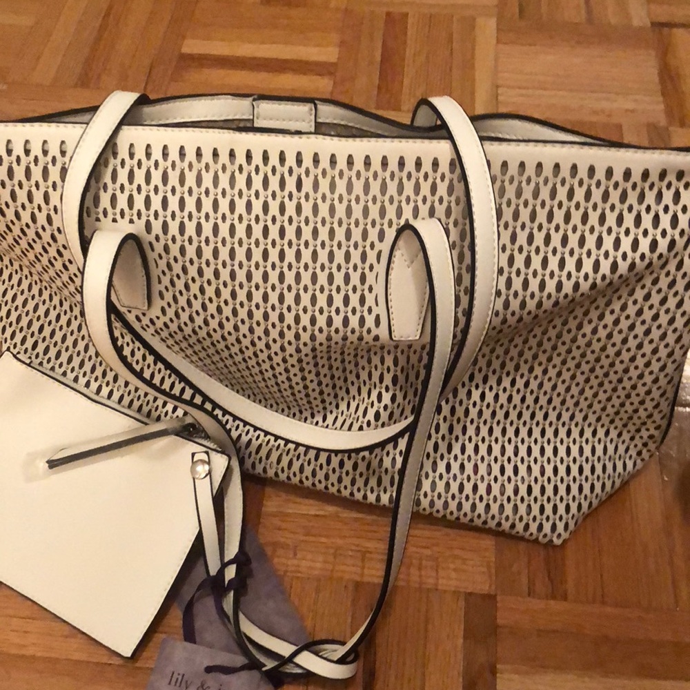 NWT Lily & Ivy white tote studded